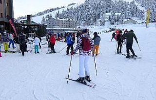 Uludağ’da pistler doldu taştı