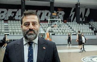 Umut Şenol: "Yetiştiren ve yarışan bir takımız"