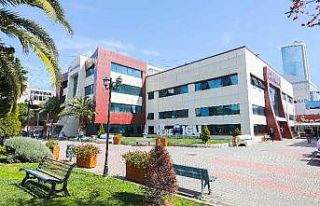 Üniversite adayları için özel burs programı başvuruları...
