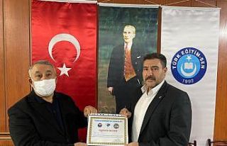 Ünsal’dan Türk Eğitim Sen İl Başkanına teşekkür...