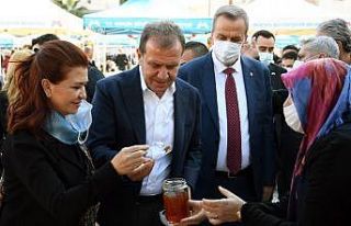 Üretici kadın stantları Erdemli’de kuruldu