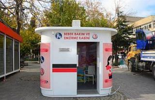 Uşak’ta bebek emzirme kabinleri açıldı