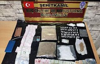 Uyuşturucu operasyonu:2 gözaltı