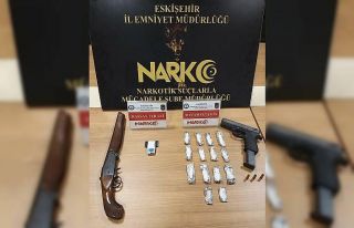 Uyuşturucu şüphelisi evde yakalandı