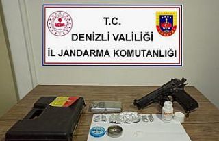 Uyuşturucu tacirine jandarma geçit vermedi