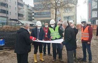 Vali Bilal Şentürk, Bozüyük’te yeni ADSM inşaatında...