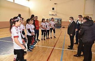 Vali Işık’tan Goalball Kadın Milli Takımına...