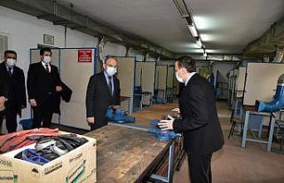 Vali Karadeniz, Elginkan Vakfında incelemelerde bulundu