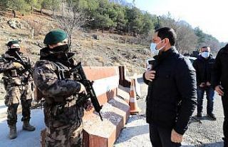 Vali Masatlı’dan polis kontrol noktalarında denetim