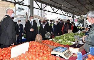 Vali Yılmaz’dan semt pazarında korona virüs denetimi