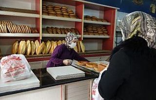 Van’da ekmeğe zam