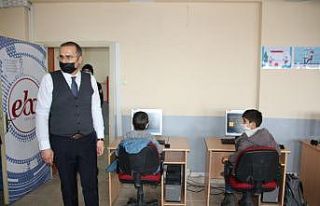 Varto’da bayrak töreni