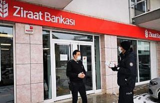 Vatandaşlar telefon dolandırıcılığına karşı...
