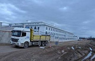 Yeni emniyet binasına otopark ve çevre yolu yapılıyor