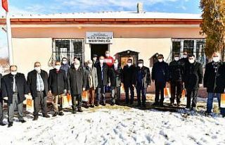 Yeşilyurt muhtarların gayretleri ile gelişiyor
