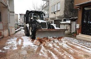 Yıldırım’da kar mesaisi başladı
