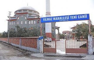 Yılmaz Mahallesindeki camiler yenilendi