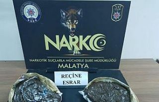 Yolcu otobüsünde 5 kilo esrar bulundu