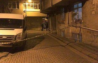 Zeytinburnu’nda 15 aylık bebek 2. kattan düştü