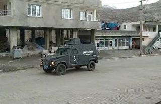 Zırhlı araçlardan Türkçe ve Kürtçe ’sokağa...