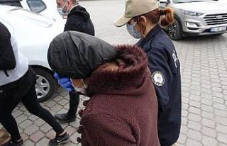 10 günlük bebeğini sokağa terk eden kadın ile...