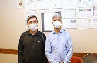 19 yıldır kendisini tedavi eden hekimini unutmadı