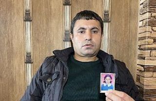 20 yıl önce kaybolan kızlarını arıyorlar