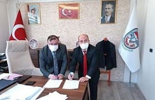 30 kadrolu işçinin sözleşmesi imzalandı
