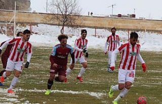 3. Lig 1. Grup: Nevşehir Belediyespor:1 - Ofspor:...