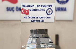 47 adet kaçak cep telefonu ele geçirildi