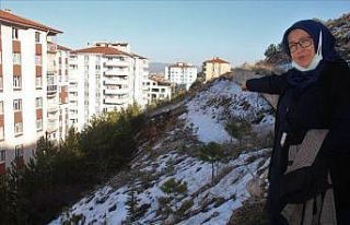 48 dairenin bulunduğu iki sitede heyelan tehdidi