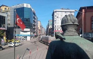 56 saatlik kısıtlamada cadde ve sokaklar boş kaldı