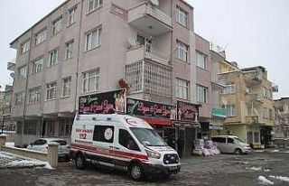 80 yaşındaki adam evinde ölü olarak bulundu