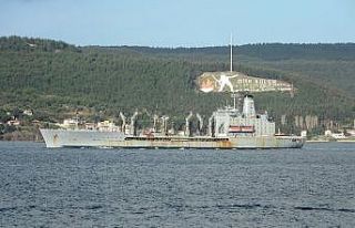 ABD savaş gemisi ‘USNS Laramie’ Çanakkale Boğazı’ndan...
