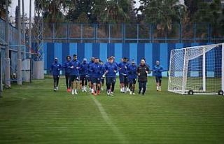 Adana Demirspor, Altay maçını kazanmak istiyor