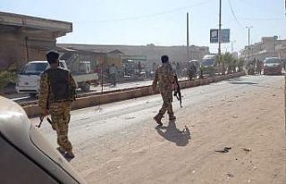 Afrin’de bomla yüklü araç patladı: 4 yaralı