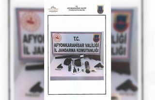 Afyonkarahisar’da kaçakçılara jandarma göz açtırmıyor