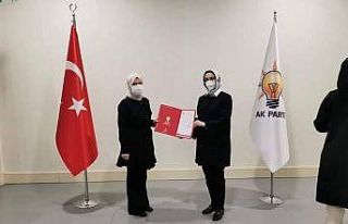 Ak Parti Çan Kadın Kolları Başkanlığına Kadriye...