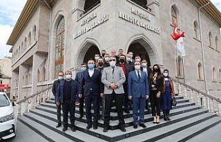 AK Parti heyetinden Belediye Başkanı Savran’a...