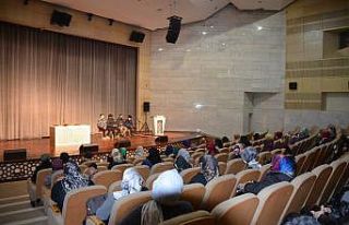 AK Parti Kadın Kolları Gara şehitlerini unutmadı