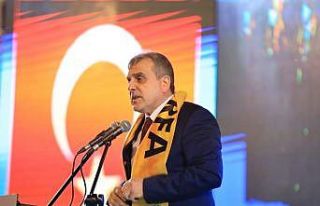 AK Parti kongresinde Beyazgül’e hizmet desteği