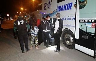 Aksaray’da yolcu otobüsünde şüpheli paket alarmı