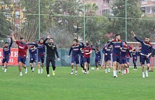 Alanyaspor’da hedef yarı final