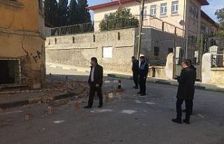 Alaşehir’de çatısı çöken bina tarihi tescilli...