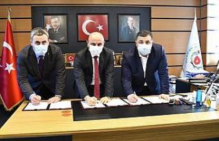 Altınova’da en düşük maaş 3 bin 525 lira oldu