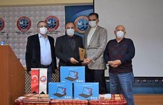 ALTO’dan Aliağalı öğrencilere tablet desteği