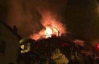 Amasya’da 2 ev alevlere teslim oldu