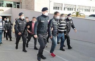 Antalya’da aranan 32 şüpheli yakalandı