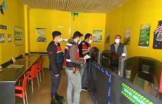 Antalya’da jandarmadan 483 personelle bahis ve kumar...