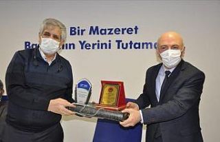 Aras EDAŞ’ta ayrılan personellere plaket takdim...